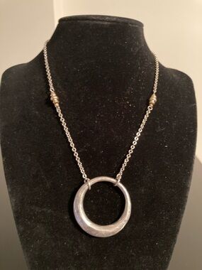 Silver Circle Pendant Necklace - Women Jewelry